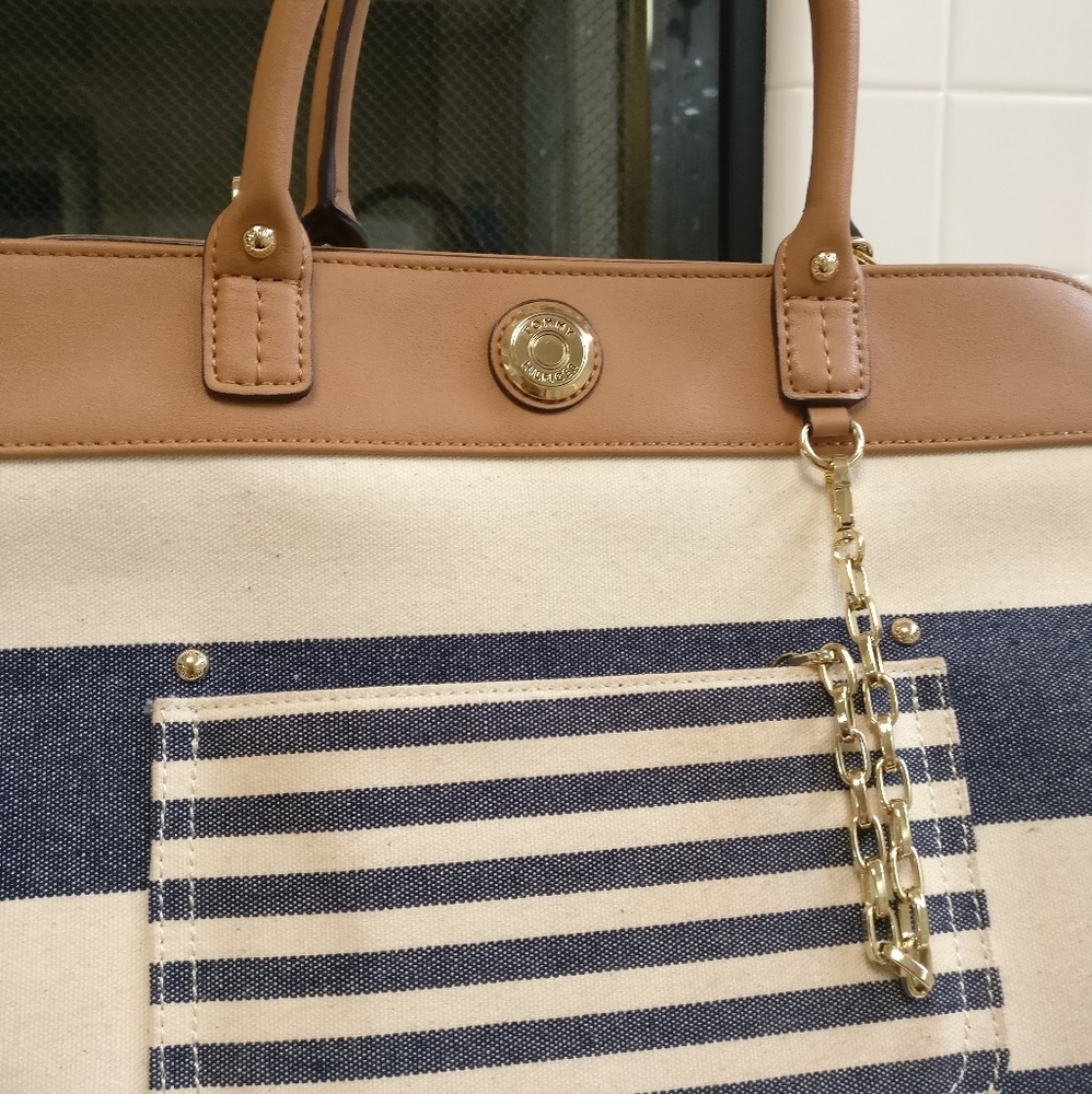Tommy Hilfiger handbag